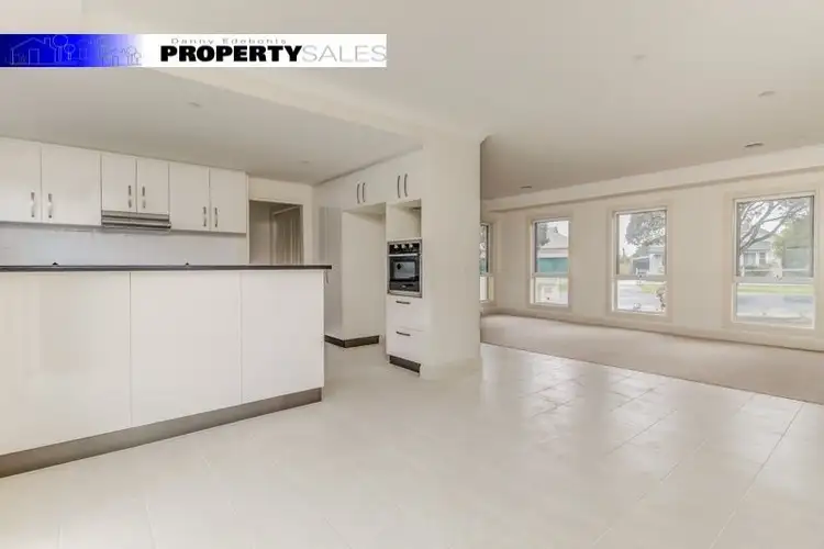 Fourth view of Homely townhouse listing, 1/21 High Street, Moe VIC 3825