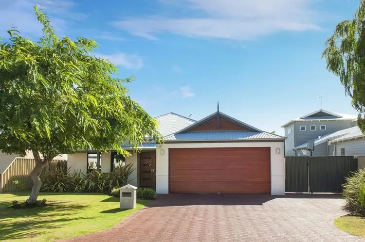 Main view of Homely house listing, 17 Sherwood Crescent, Broadwater WA 6280