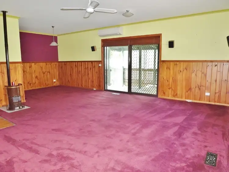 Sixth view of Homely house listing, 2 Phillip Street, Moe VIC 3825