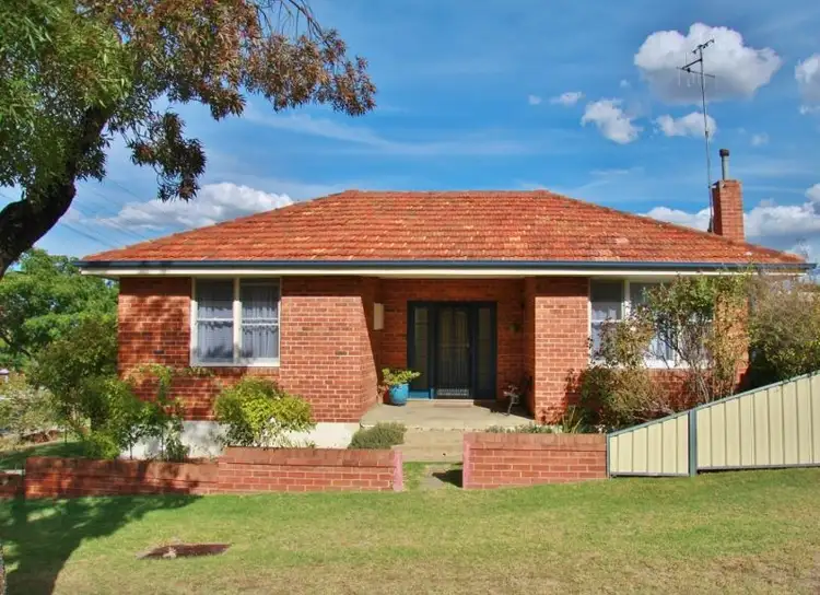 234 Keppel Street, Bathurst NSW 2795