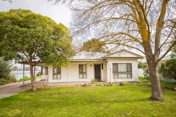 48a Bennett Road, Horsham VIC 3400
