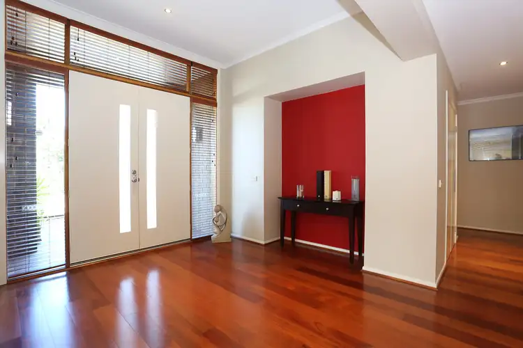 Fourth view of Homely house listing, 8 Heytesbury Crescent, Craigieburn VIC 3064