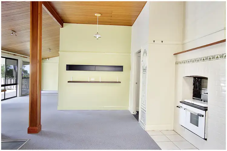 Seventh view of Homely rural property listing, 2 Withers Lane, Kurrajong Heights NSW 2758