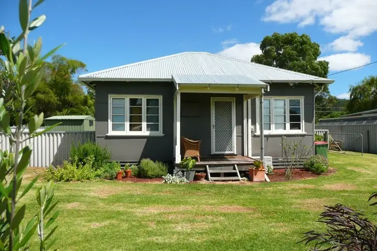7 Parry Street, Denmark WA 6333