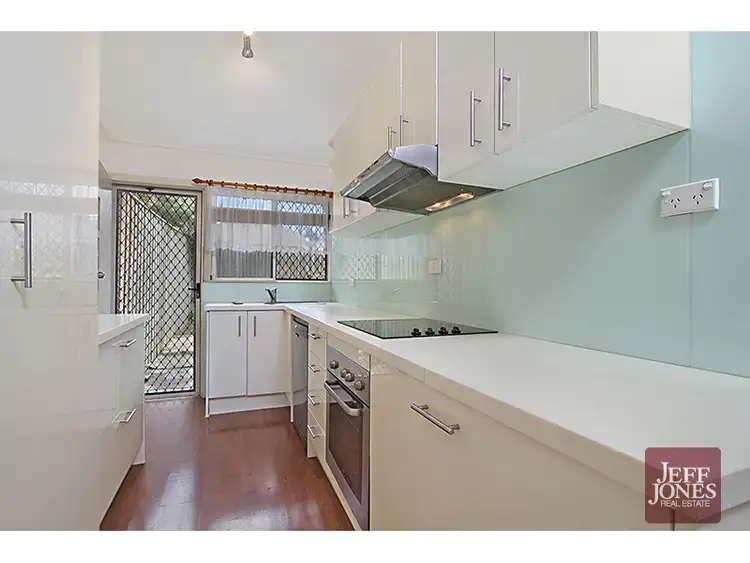 Third view of Homely unit listing, 5/11 Crichton Street, Yeerongpilly QLD 4105
