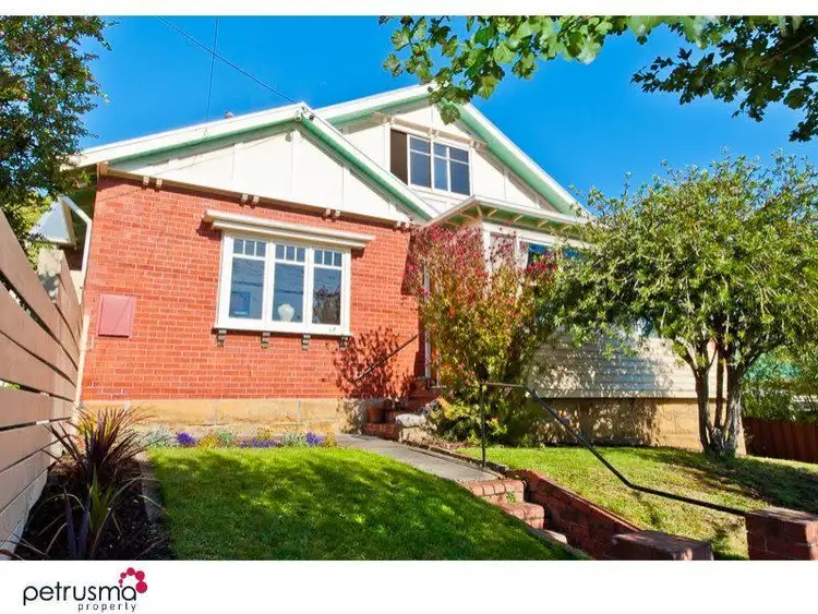 82 Grosvenor Street, Sandy Bay TAS 7005