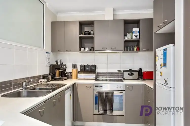 Sixth view of Homely villa listing, 4/46 Willowbend Road, Kingston TAS 7050