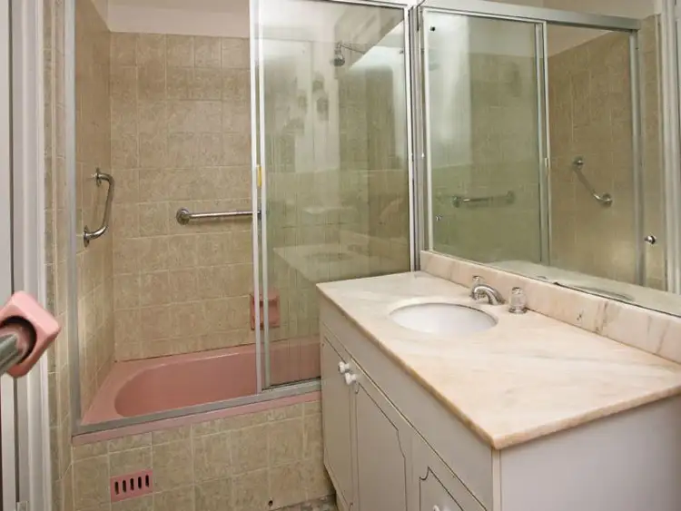 Seventh view of Homely apartment listing, 4/7 Woods Parade, Fairlight NSW 2094