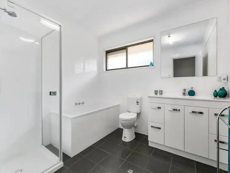 Fifth view of Homely house listing, 210 Russell St, Cleveland QLD 4163