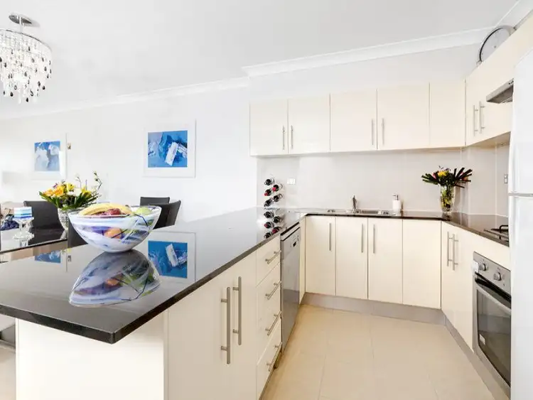 11/8-10 Shackel Avenue, Brookvale NSW 2100