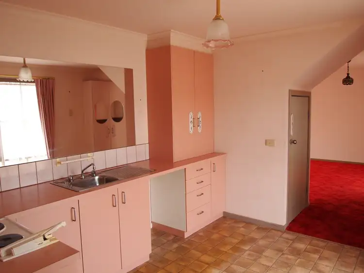 Seventh view of Homely townhouse listing, 1/16 Park St, Bright VIC 3741