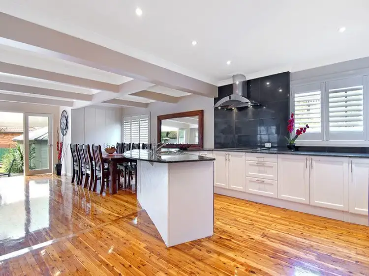 5 Tea Gardens Avenue, Kirrawee NSW 2232