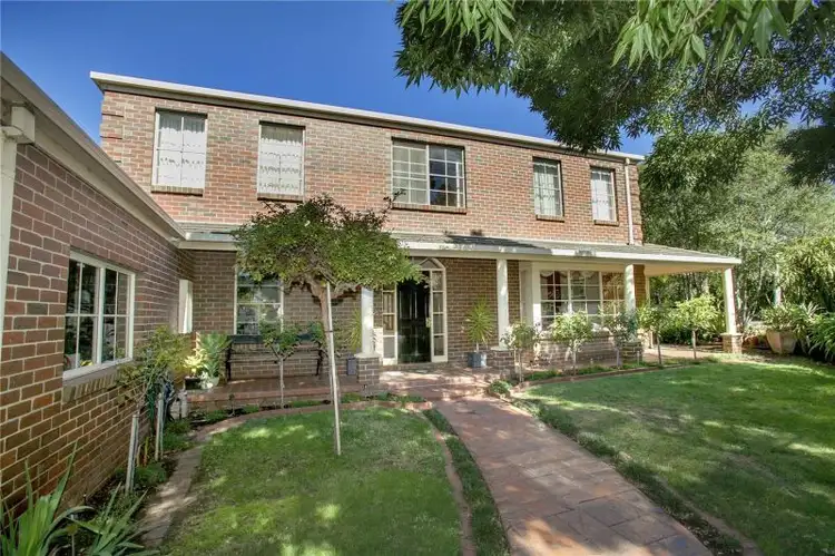 6 Villawood Court, Highton VIC 3216