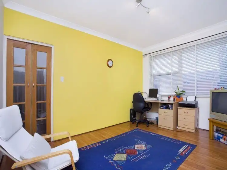 8/26 Morris Avenue, Croydon Park NSW 2133