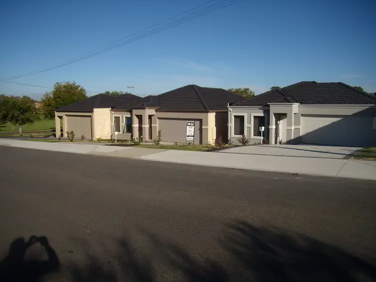 25 SHAW ROAD, Innaloo WA 6018