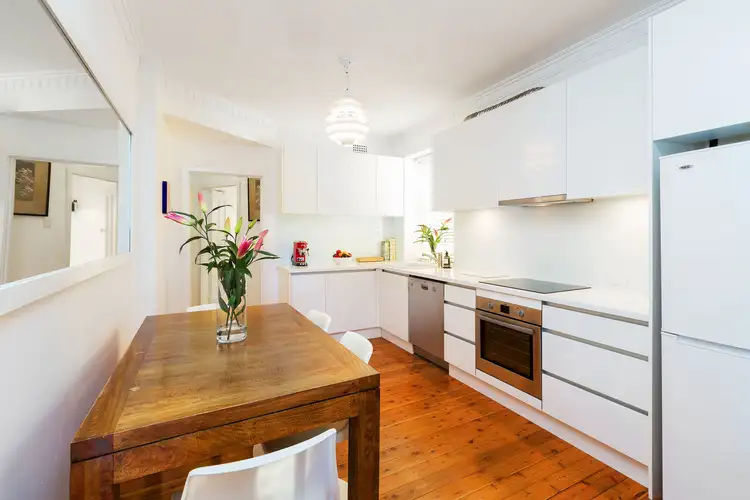 Third view of Homely apartment listing, 4/1 Birtley Place, Elizabeth Bay NSW 2011