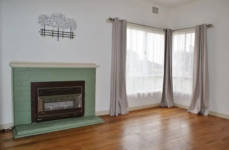 Fourth view of Homely house listing, 3 Scott Avenue, Moe VIC 3825