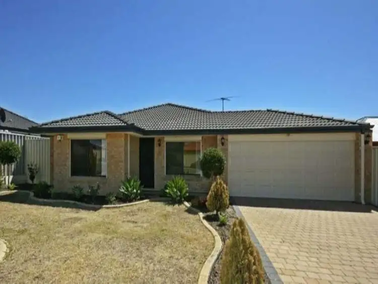 30 Fortescue Bend, Gosnells WA 6110