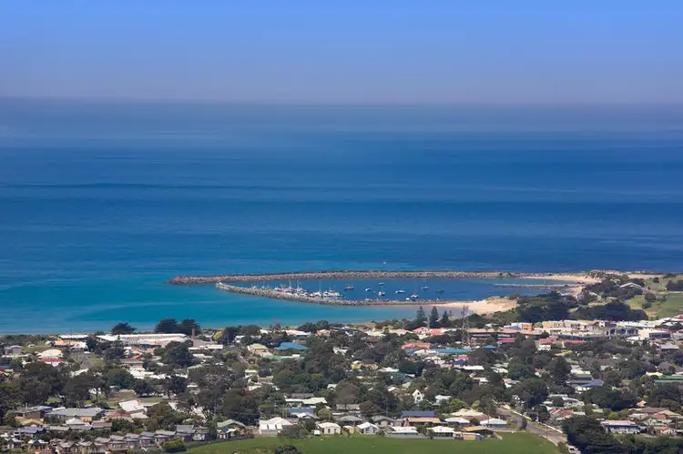 280 Montrose Avenue, Apollo Bay VIC 3233