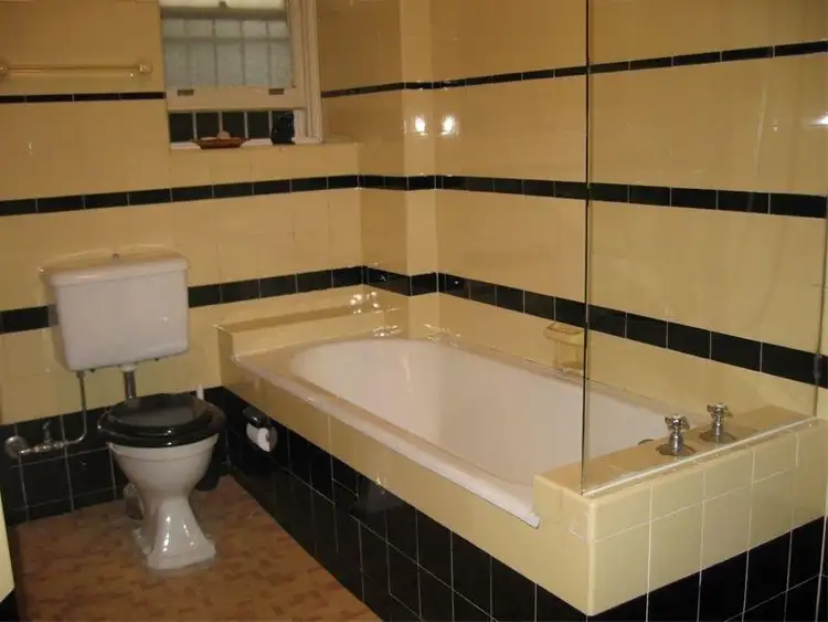 Fourth view of Homely apartment listing, 1/1 Birtley Place, Elizabeth Bay NSW 2011