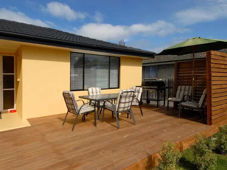 7 Duntroon Court, Rokeby TAS 7019