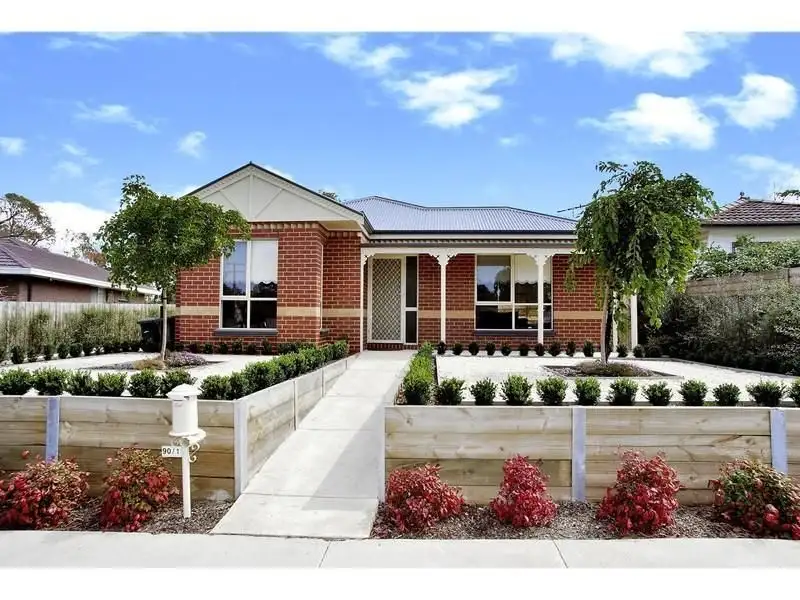 Main view of Homely house listing, 1/90 Calvert Street, Hamlyn Heights VIC 3215