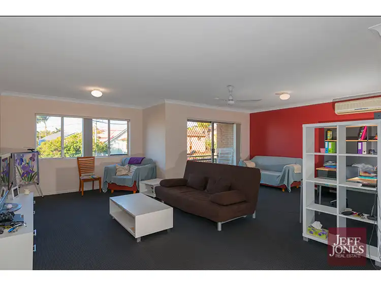 Fifth view of Homely unit listing, 3/15 Shakespeare Street, Coorparoo QLD 4151