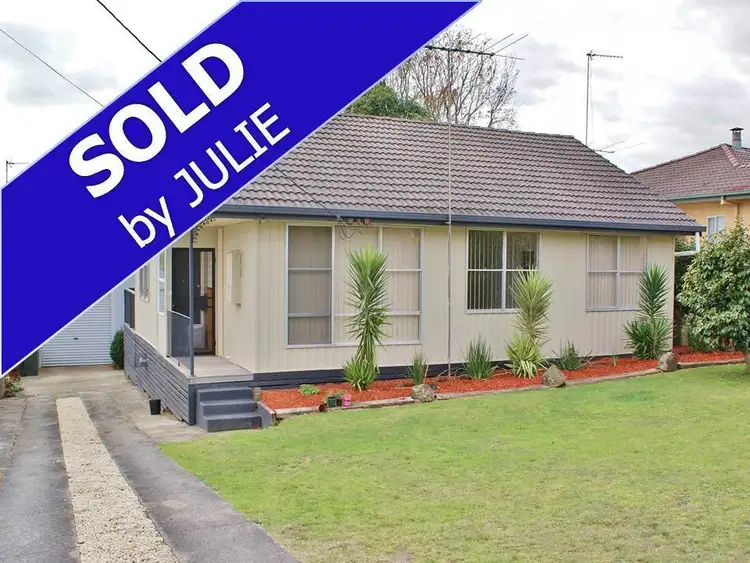 11 Stoddart Street, Moe VIC 3825