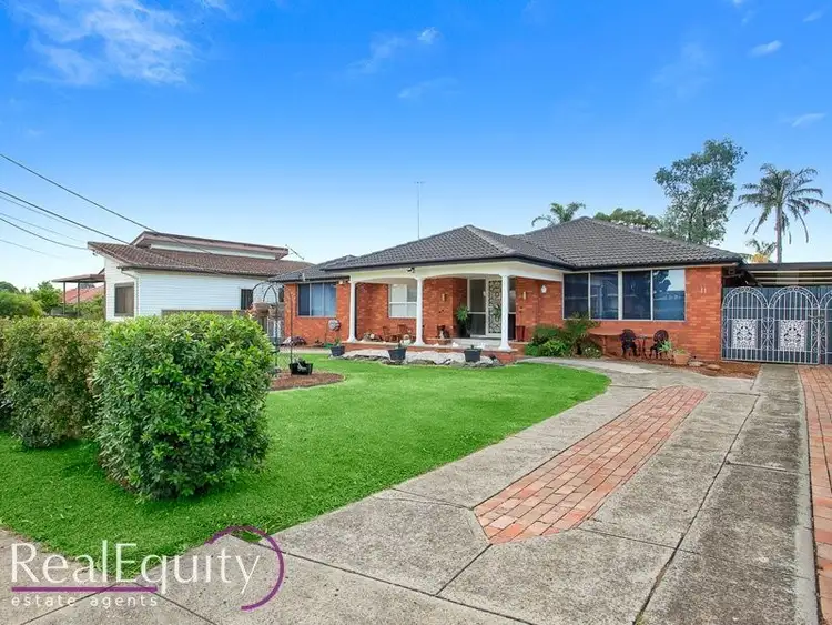 11 Junction Road, Moorebank NSW 2170