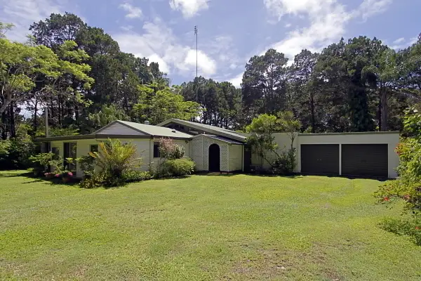 143 Broken Head Road, Suffolk Park NSW 2481