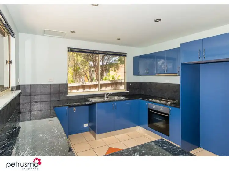 Fifth view of Homely villa listing, 2/34 Waterloo Crescent, Battery Point TAS 7004