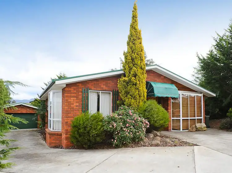 10 Thistle Down, Kingston TAS 7050