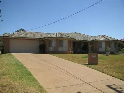 84 Lewis Street, Coolamon NSW 2701