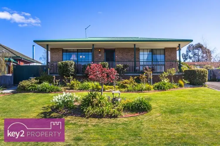 1/38 Benwerrin Crescent, Norwood TAS 7250