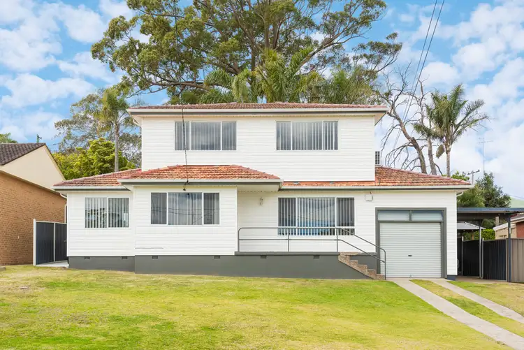 Second view of Homely house listing, 10 Bach Place, Engadine NSW 2233