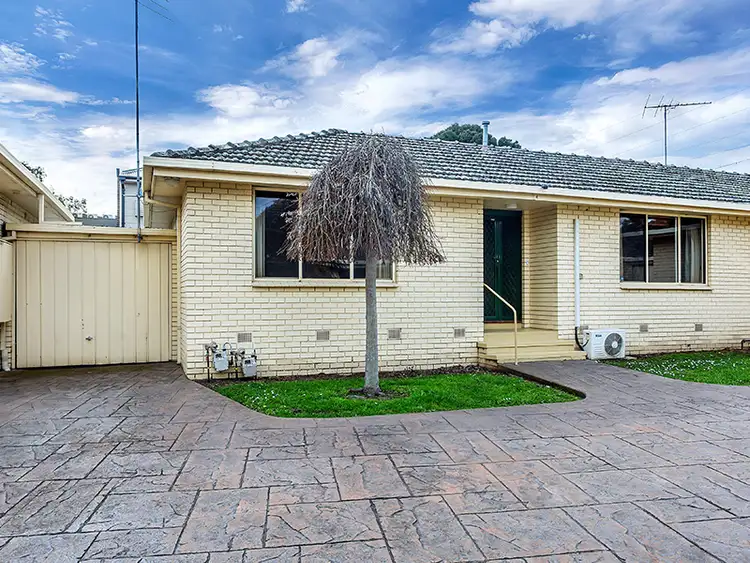 Second view of Homely villa listing, 4/14 McCracken Avenue, Pascoe Vale VIC 3044