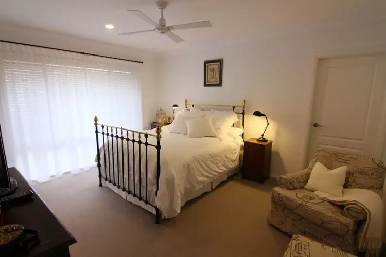 Seventh view of Homely house listing, 3 Kinchela Court, Bright VIC 3741