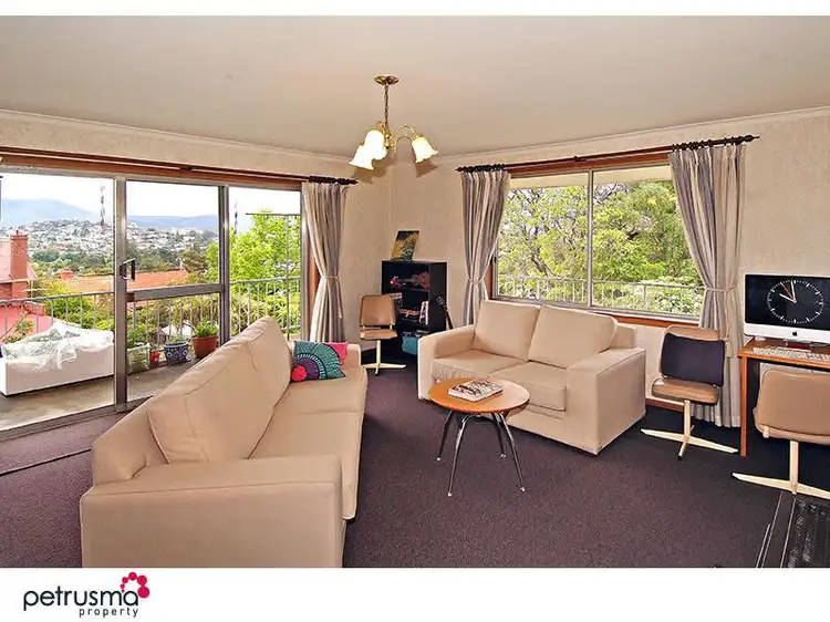 28 Bay Road, New Town TAS 7008
