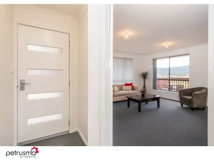 Fourth view of Homely villa listing, 2/6 Chaplains Close, Howrah TAS 7018