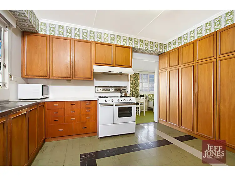 Fifth view of Homely house listing, 42 Holland Street, Greenslopes QLD 4120