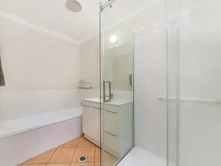Sixth view of Homely villa listing, 2/31 Hibiscus Circuit, Fitzgibbon QLD 4018