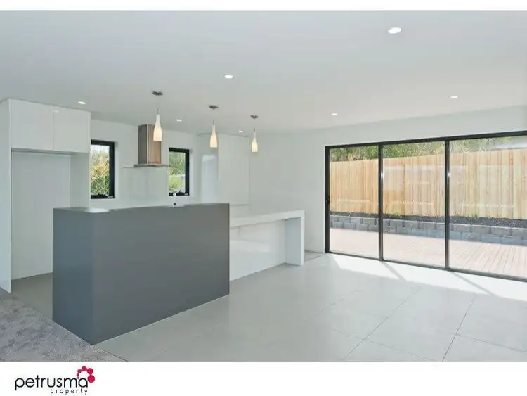 Fourth view of Homely unit listing, 2/658 Oceana Drive, Howrah TAS 7018