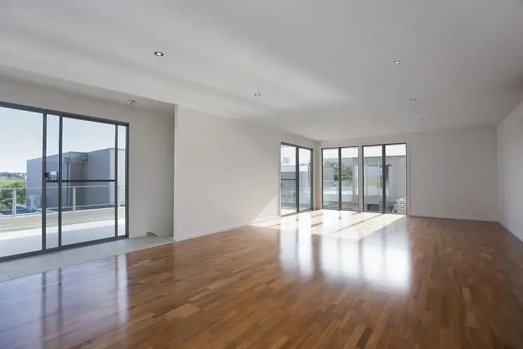 Fourth view of Homely house listing, 3/20-22 Surf Coast Highway, Torquay VIC 3228