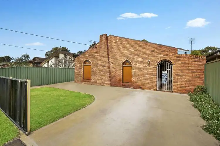 68 Watkin Avenue, Woy Woy NSW 2256