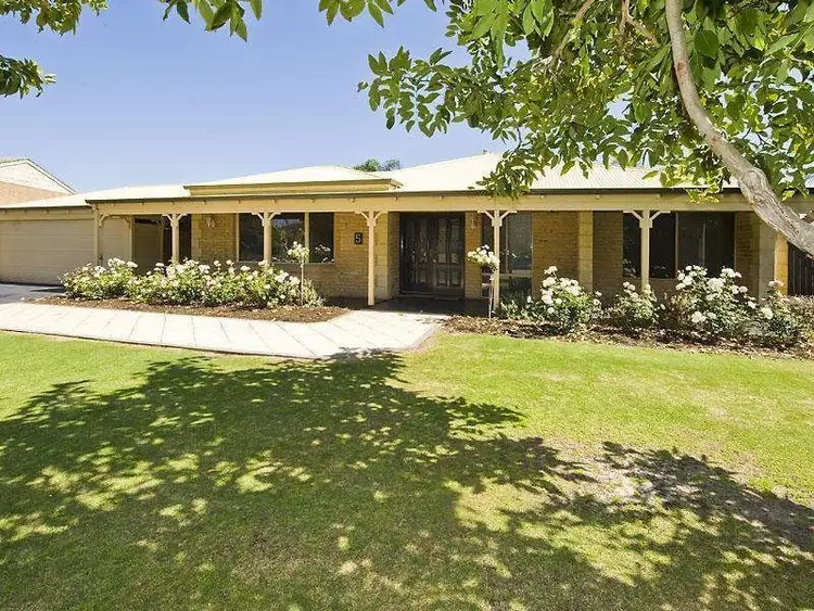 5 Plum Court, Thornlie WA 6108