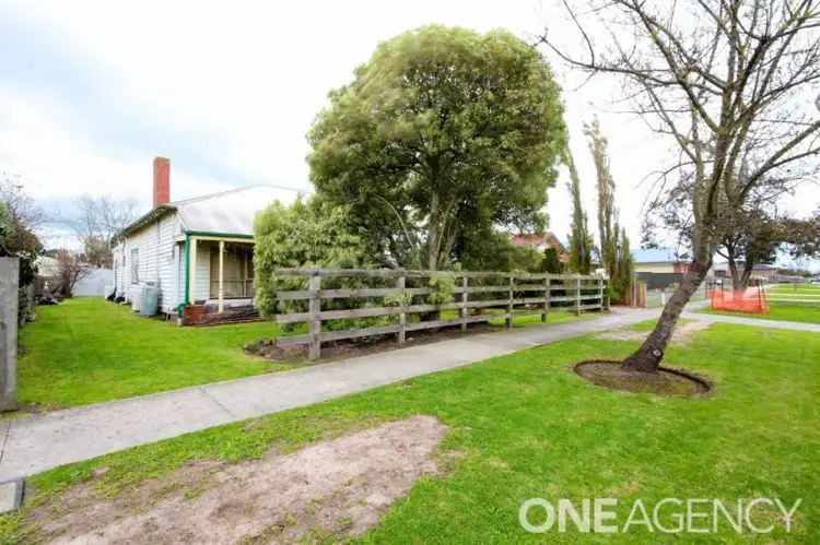 Fourth view of Homely house listing, 13 Charles Street, Koo Wee Rup VIC 3981
