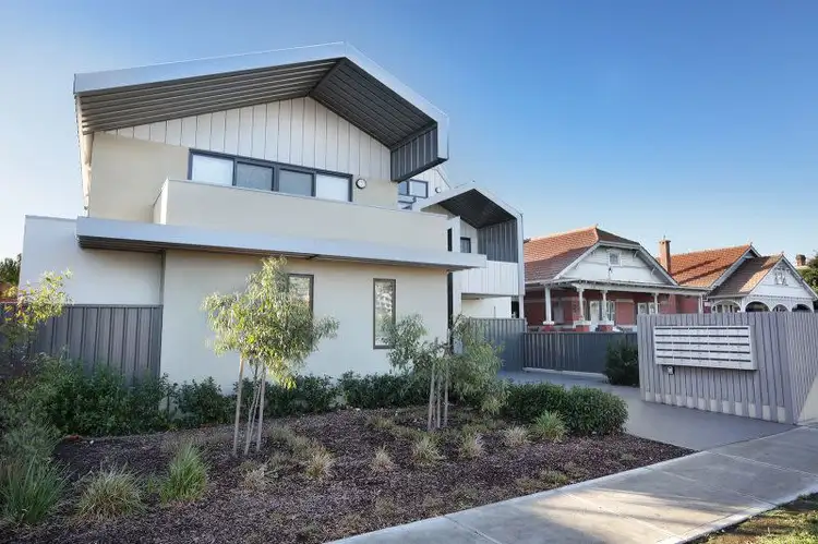 202/64 Geelong Road, Footscray VIC 3011