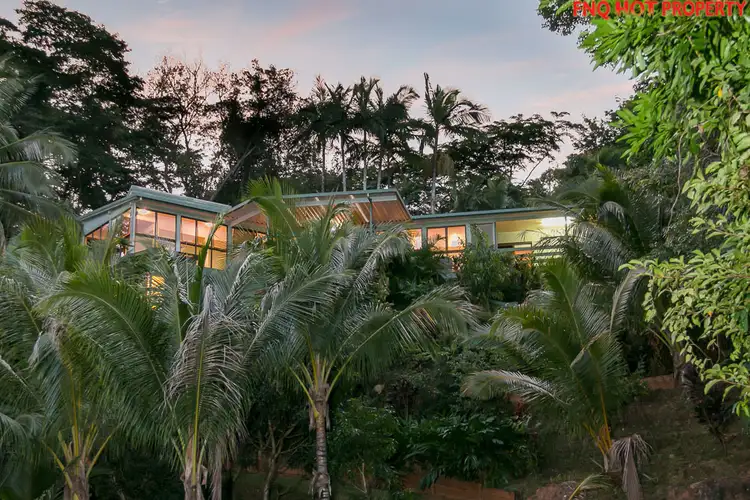 166-172 Stanton Road, Smithfield QLD 4878