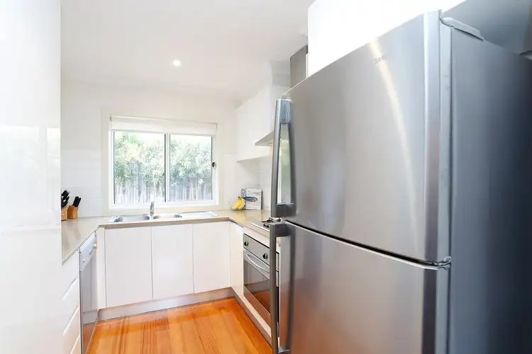 Third view of Homely unit listing, 2/5 Golf Avenue, Rosanna VIC 3084
