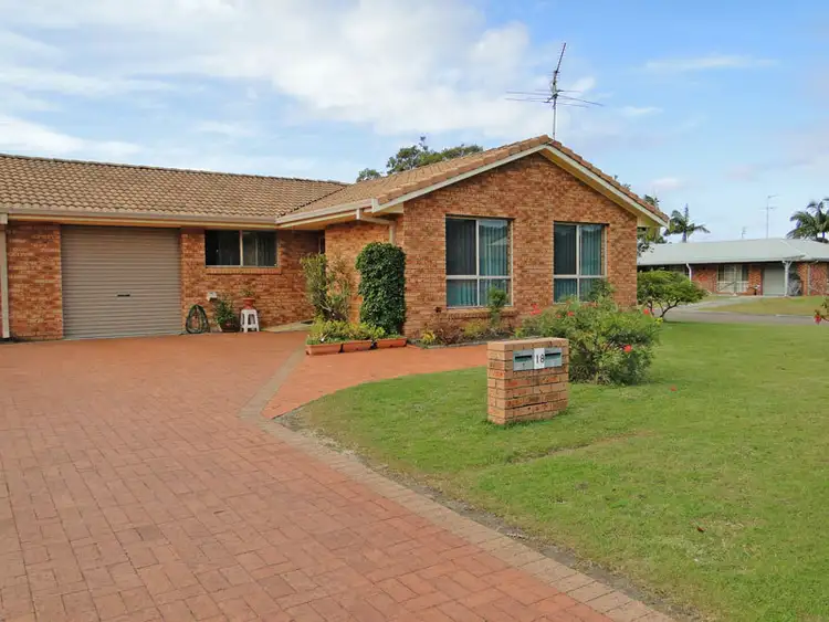 2/18 Shoreline Drive, Fingal Bay NSW 2315